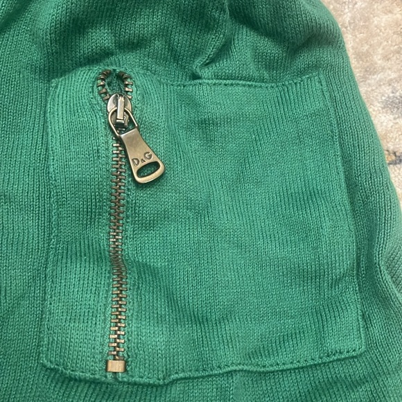 D&G Sweater - Picture 4 of 4